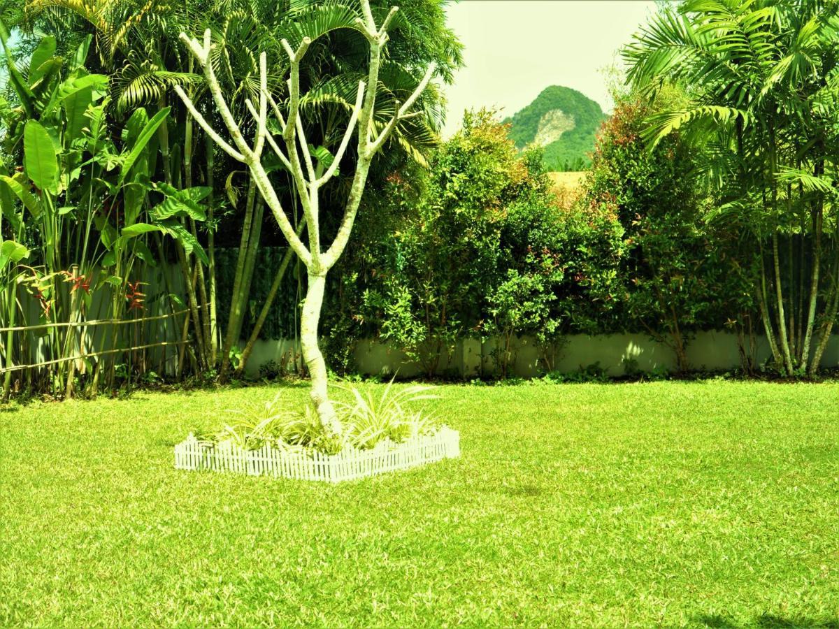 Honeybee Pool Villa Smooth As Silk Ao Nang Exterior photo
